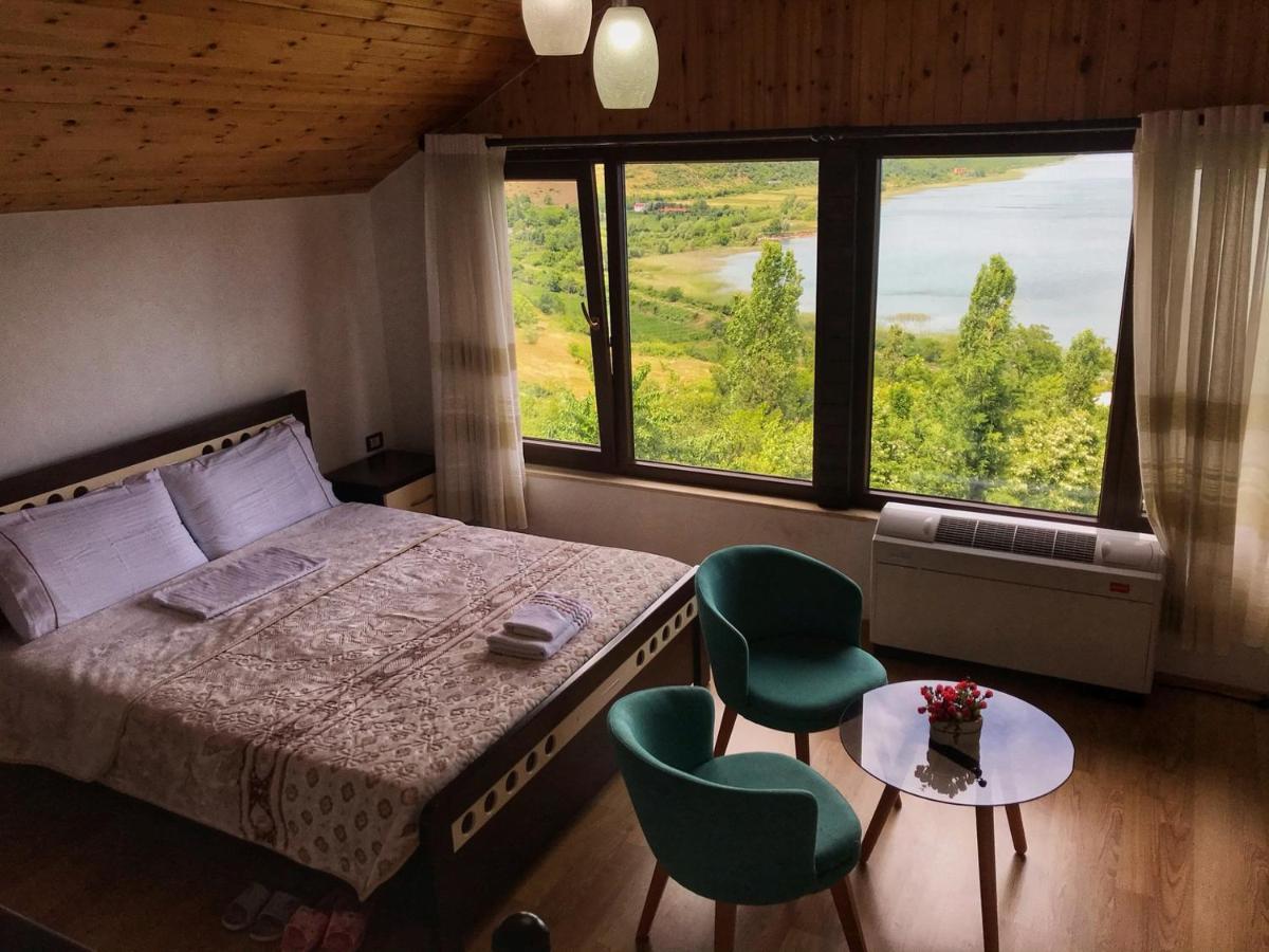 Hotel Camping Lin Pogradec Eksteriør billede