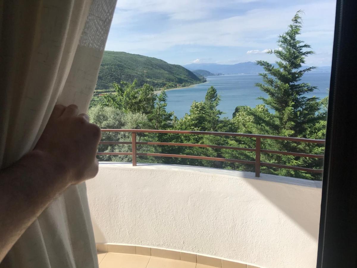 Hotel Camping Lini Eksteriør billede